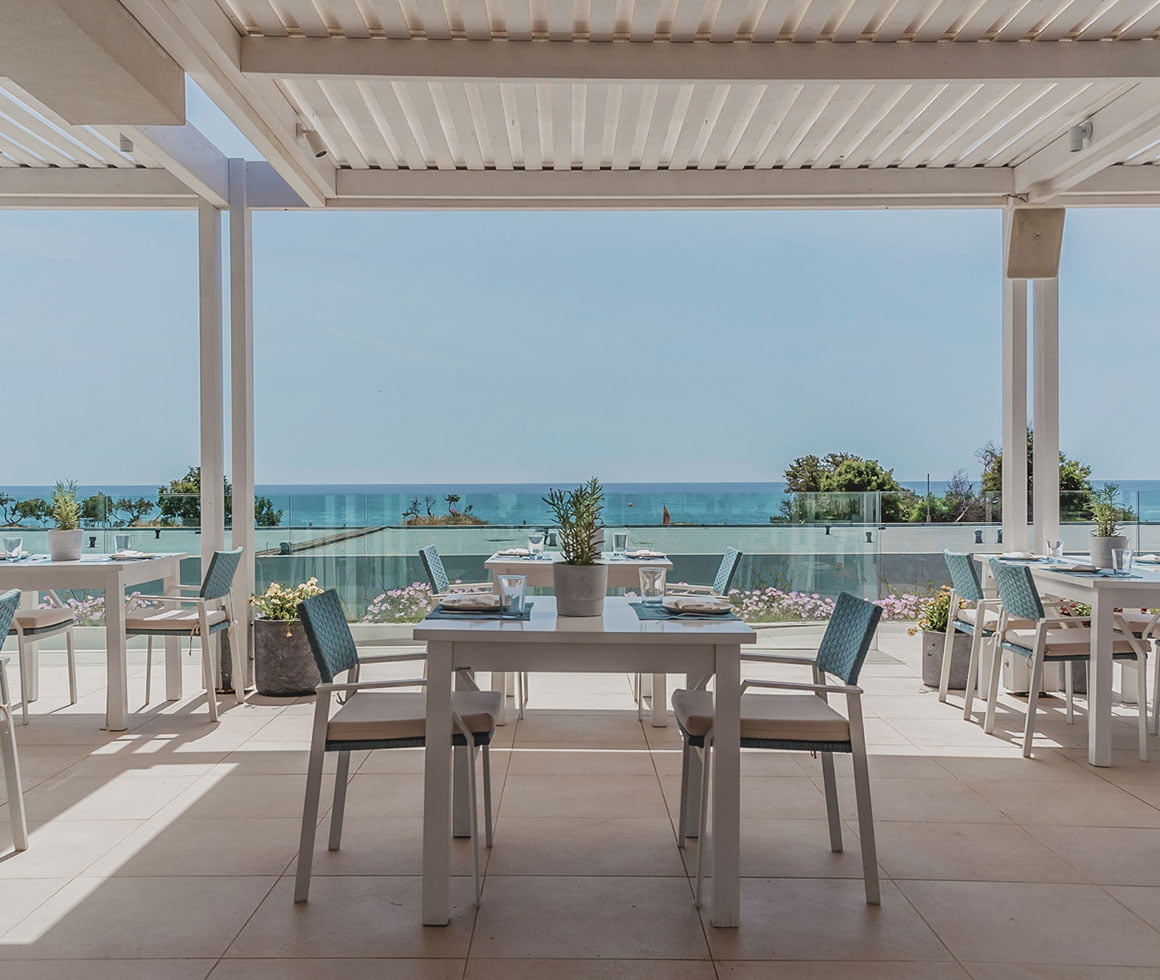 restaurant gennadi garnd resort